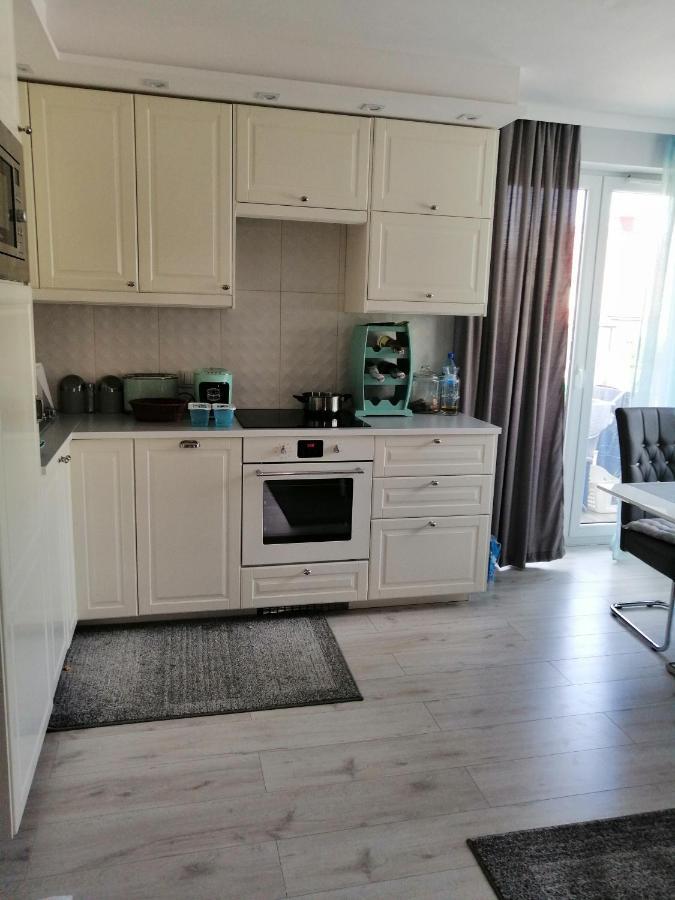 Apartament Rodzinny Sloneczne Tarasy Dziwnówek Exterior foto